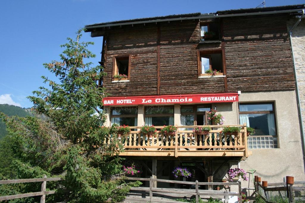 Hotel Le Chamois Logis Molines-en-Queyras Exterior photo